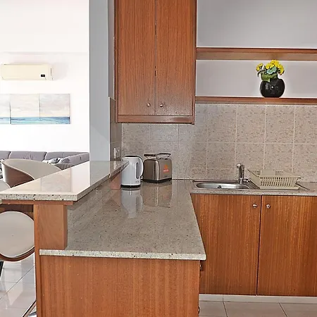 Апартаменты Nicolaides Sea View Ларнака