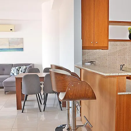 Апартаменты Nicolaides Sea View *