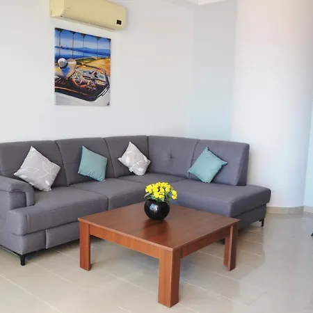 Nicolaides Sea View Апартаменты
