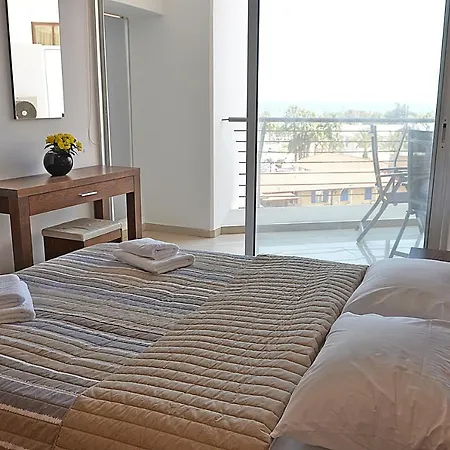 Nicolaides Sea View *